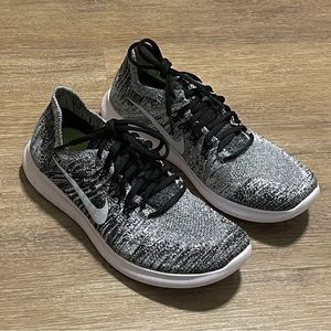 NIKE Free Flyknit Sneakers 2017 Black White Volt - Womens US 8.5 - Running Shoes